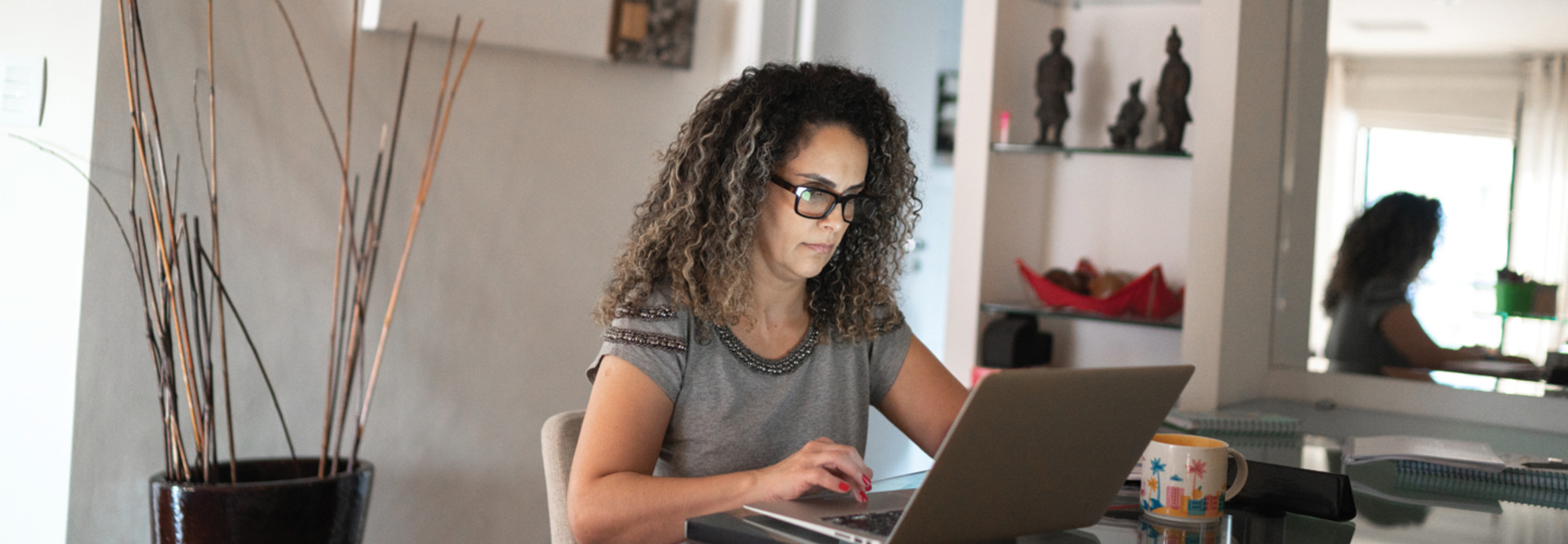 teleworking woman 