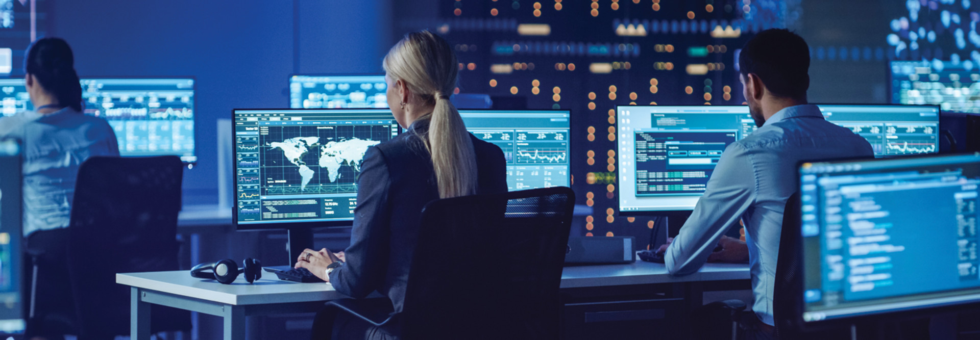 Cybersecurity analysts 
