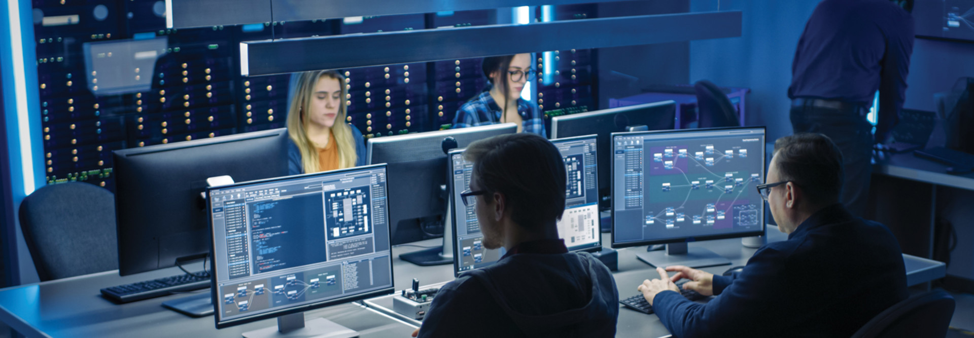 cybersecurity analysts 