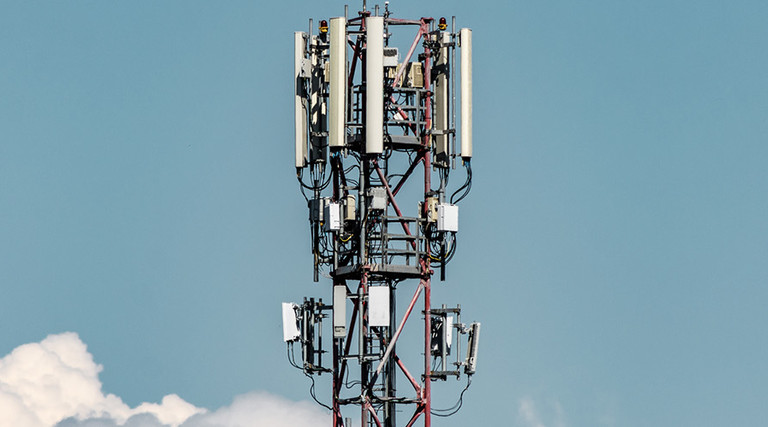 5g cellular tower