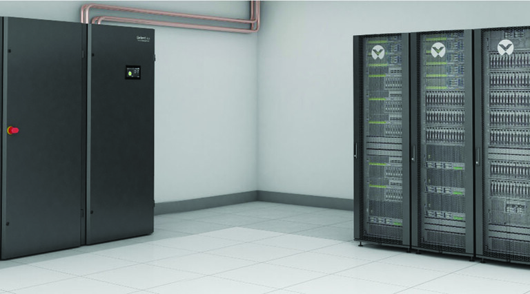 Vertiv's Liebert PDX-PAM units and air/oil cooling with racks