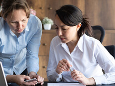 Coworkers collaborating